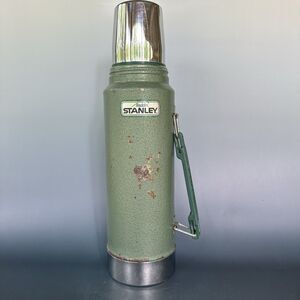 Stanley Aladdin A-944DH-1 Green Quart Vacuum Thermos Bottle Vintage Made in USA